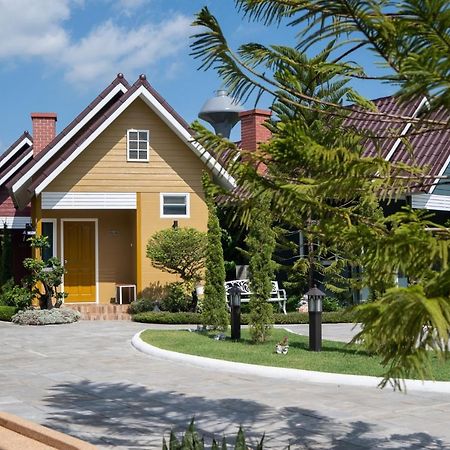 Picha Ville Resort Watthana Nakhon Bagian luar foto