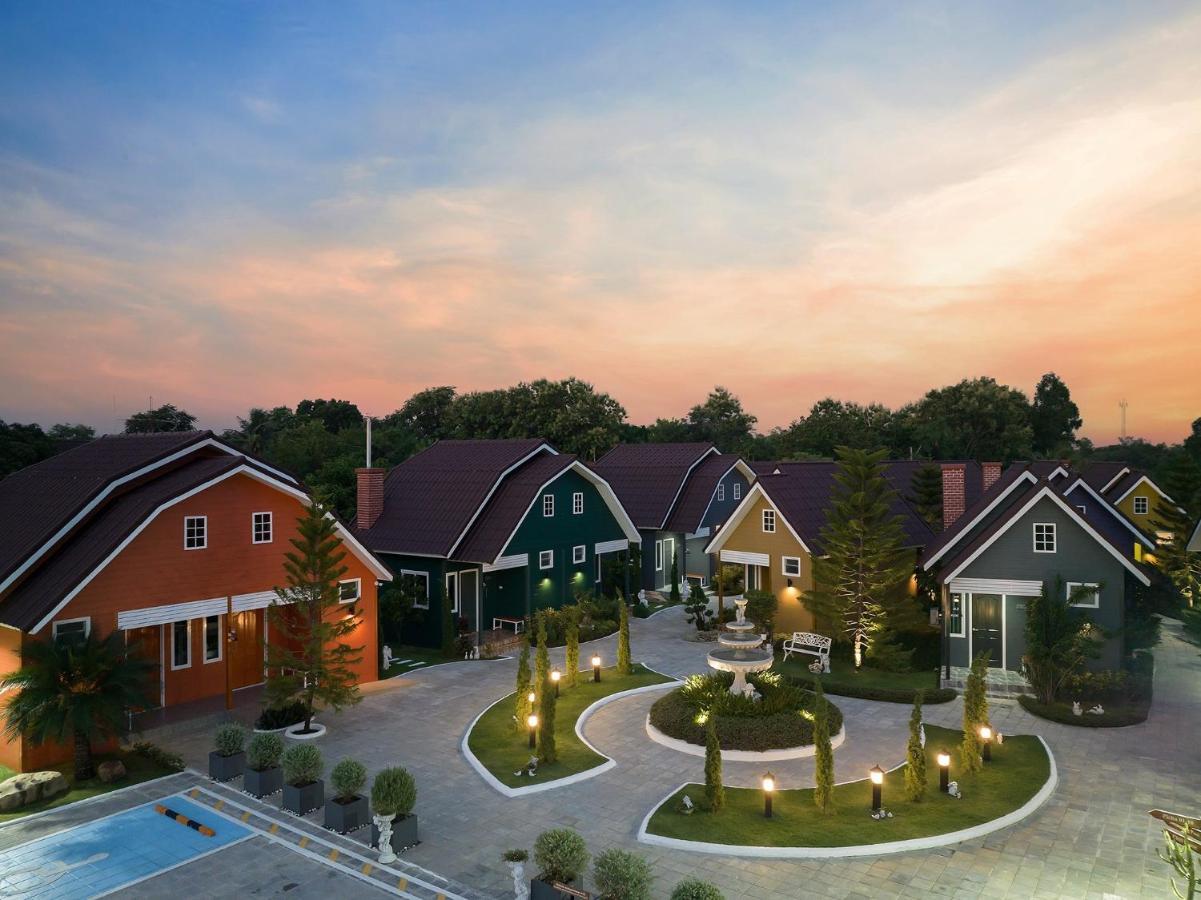 Picha Ville Resort Watthana Nakhon Bagian luar foto