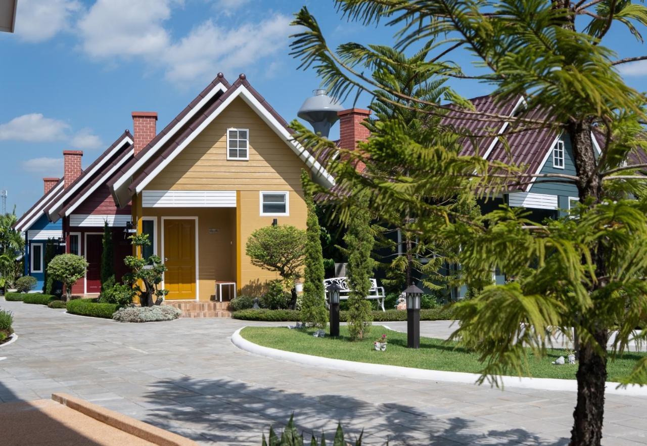 Picha Ville Resort Watthana Nakhon Bagian luar foto