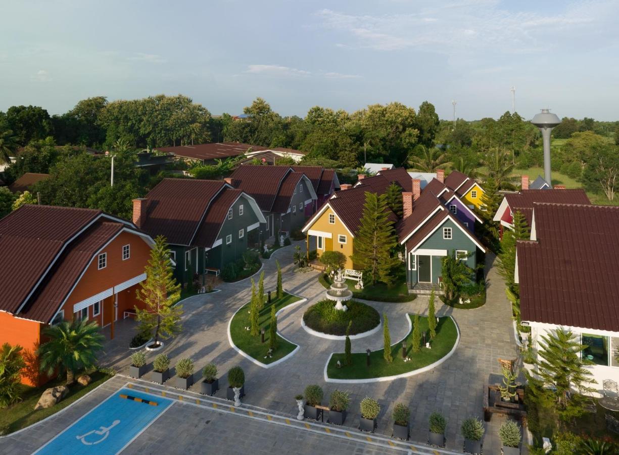 Picha Ville Resort Watthana Nakhon Bagian luar foto