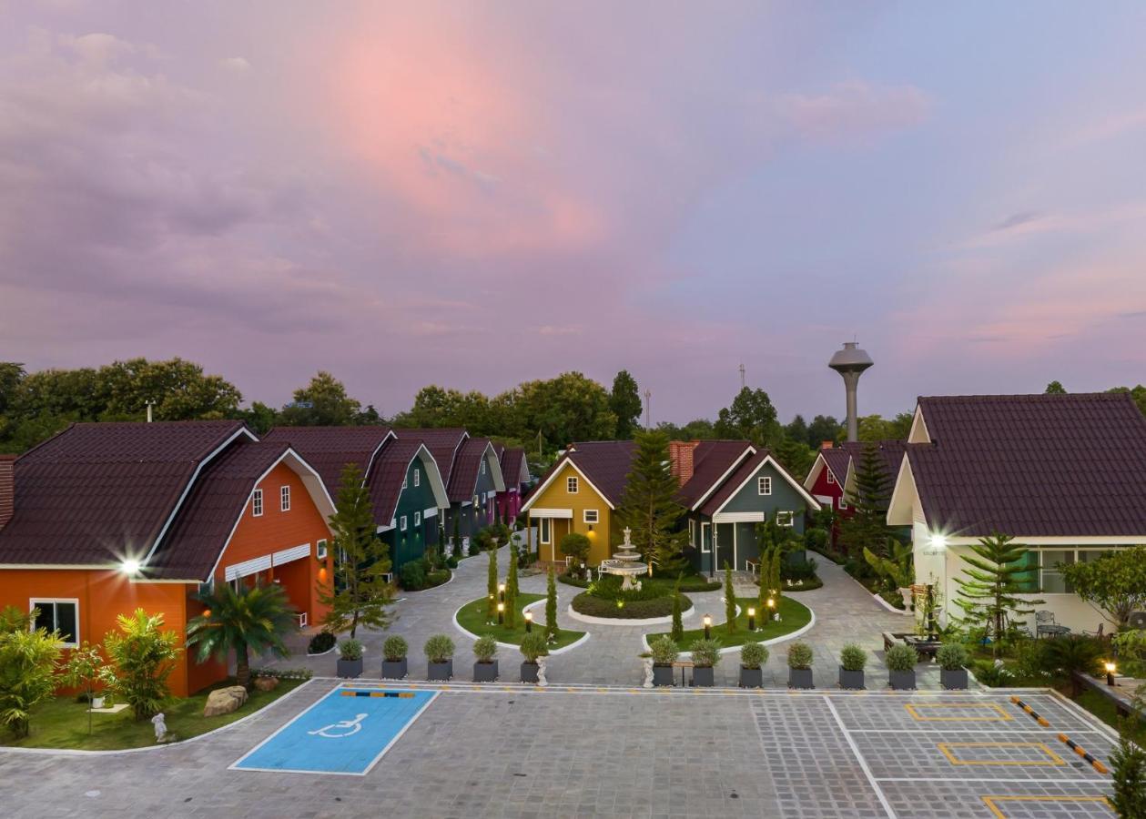 Picha Ville Resort Watthana Nakhon Bagian luar foto